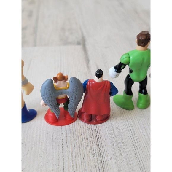 DC Comics Wonder Woman flash Green Lantern Superman Hawkman toy figure playset - Picture 9 of 13